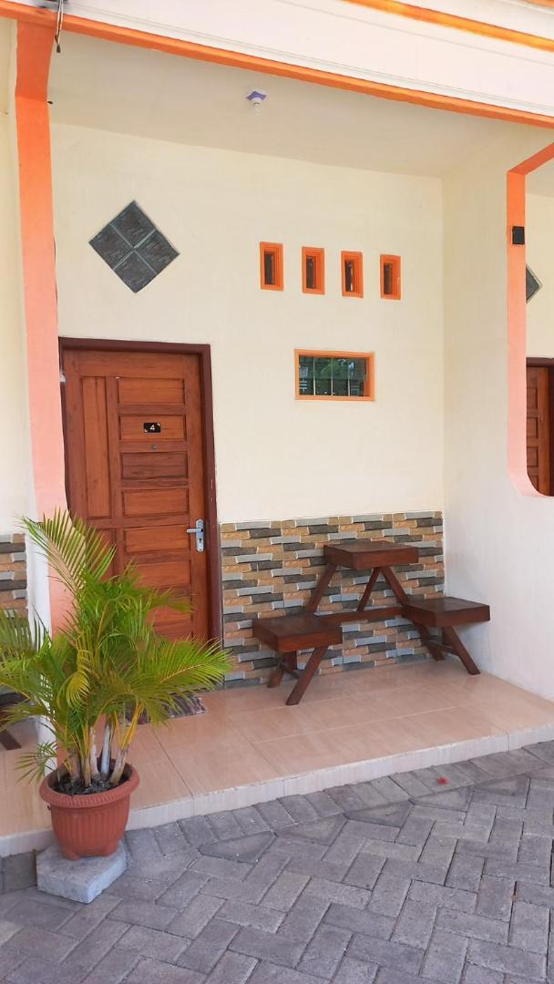 Angler Family Guest House Blitar Εξωτερικό φωτογραφία
